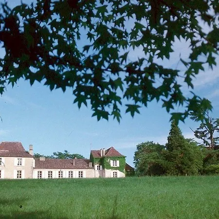 Chateau Les Farcies Du Pech بيت ضيافة