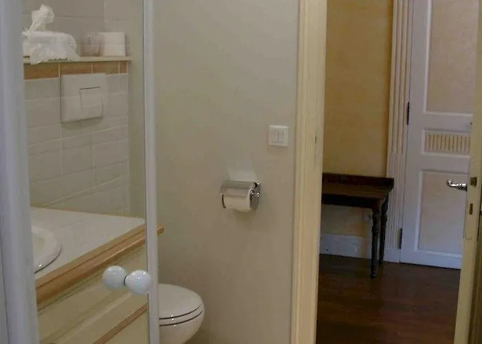 Chateau Les Farcies Du Pech Pensionat